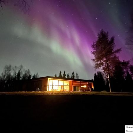 Lakeside Lodge Norvis โรวานิเอมิ ภายนอก รูปภาพ